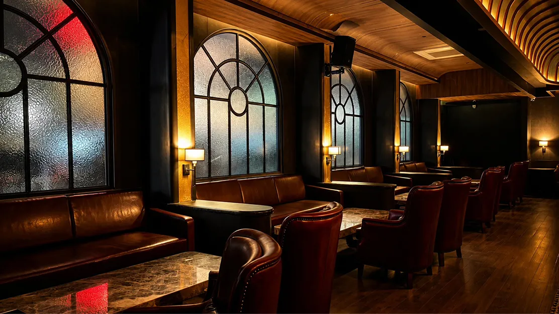 Bar Mona 13